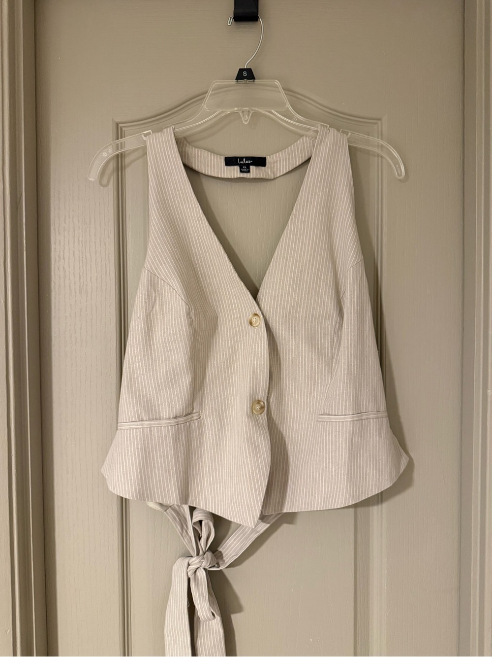 Lulu's Cream Striped Button-Front Tie-Back Camisole